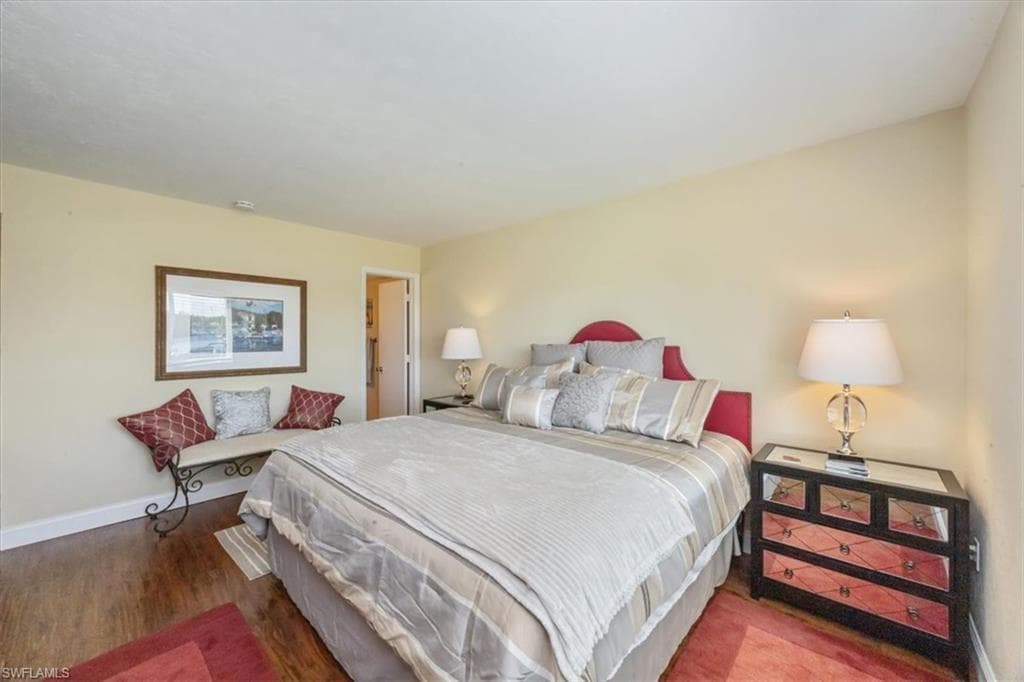 305 Goodlette-Frank RD S # C304, NAPLES FL 34102-14