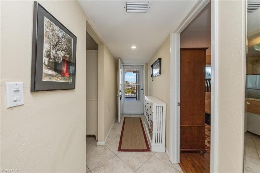 305 Goodlette-Frank RD S # C304, NAPLES FL 34102-3