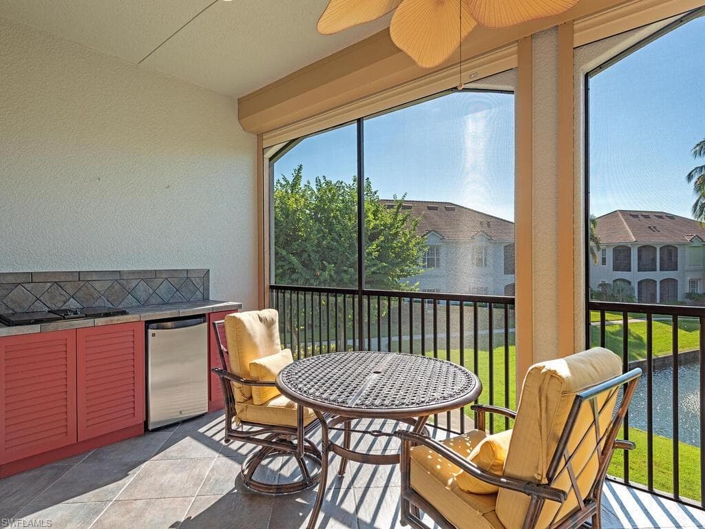 5030 BLAUVELT WAY # 202, NAPLES FL 34105-1