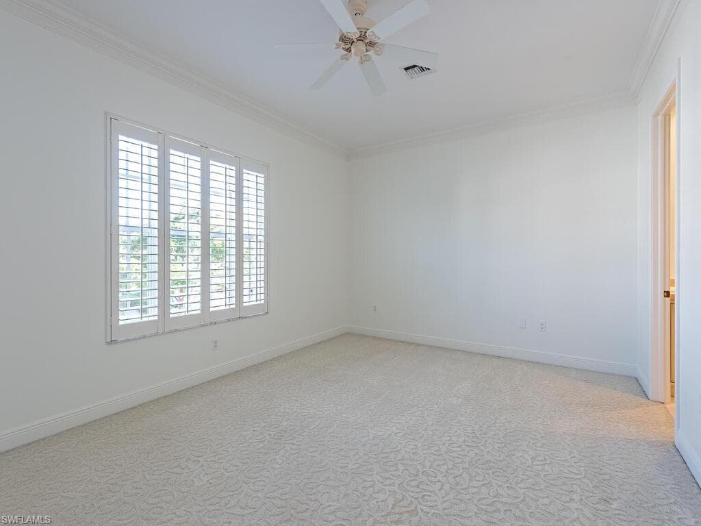 5030 BLAUVELT WAY # 202, NAPLES FL 34105-18