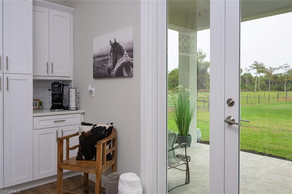 1960 Moulder DR, NAPLES FL 34120-5