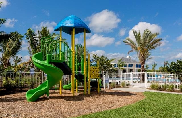 4482 Waterscape LN, FORT MYERS FL 33966-22