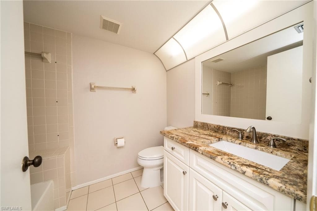 17455 Blueberry Hill DR # F, FORT MYERS FL 33908-19