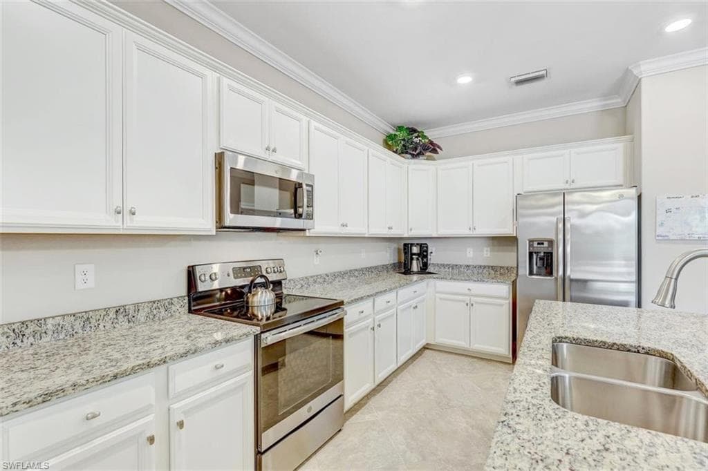 9481 Ruscello CT, FORT MYERS FL 33908-11