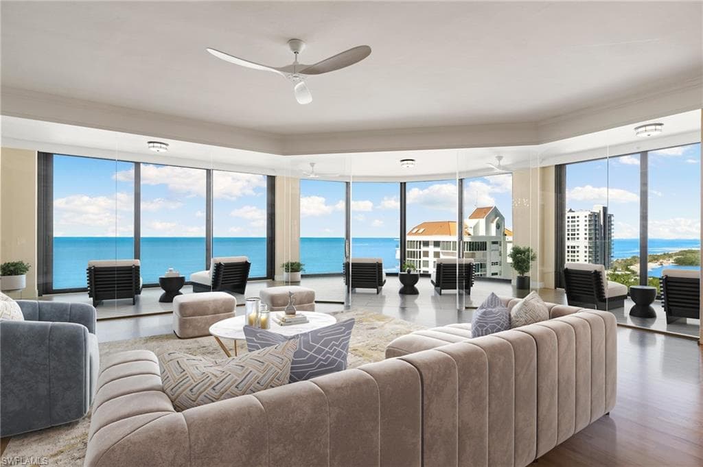 81 Seagate DR # 1103, NAPLES FL 34103-2