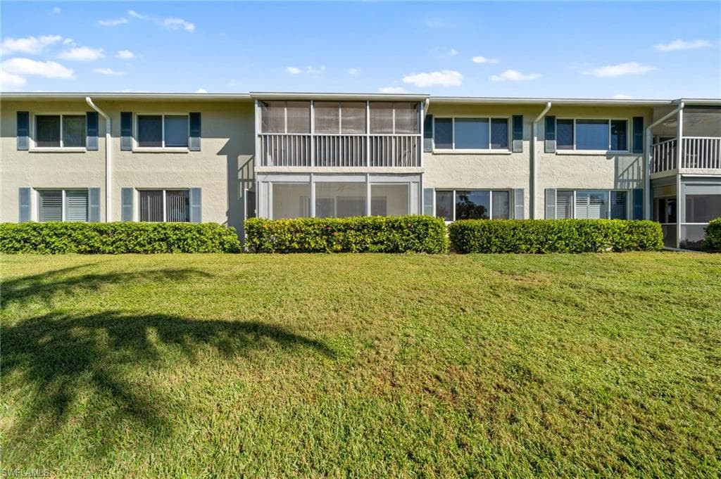 247 Winners CIR # 5, NAPLES FL 34112-36