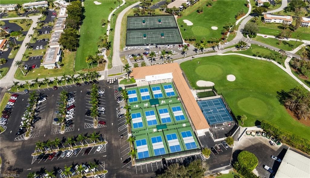 247 Winners CIR # 5, NAPLES FL 34112-39