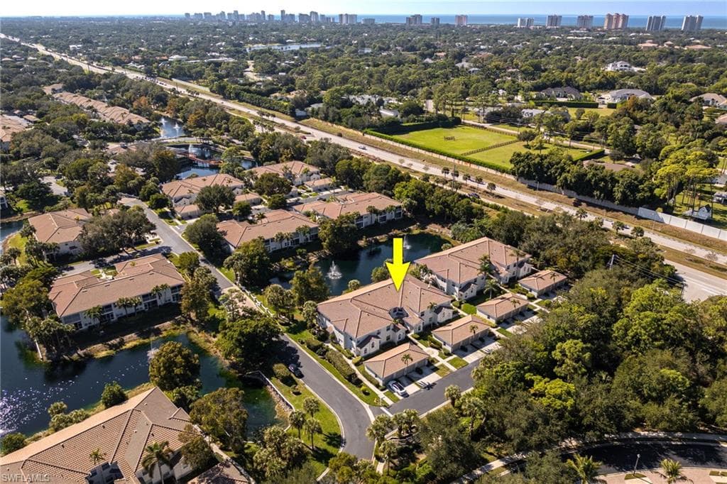 6927 Satinleaf RD N # 203, NAPLES FL 34109-33