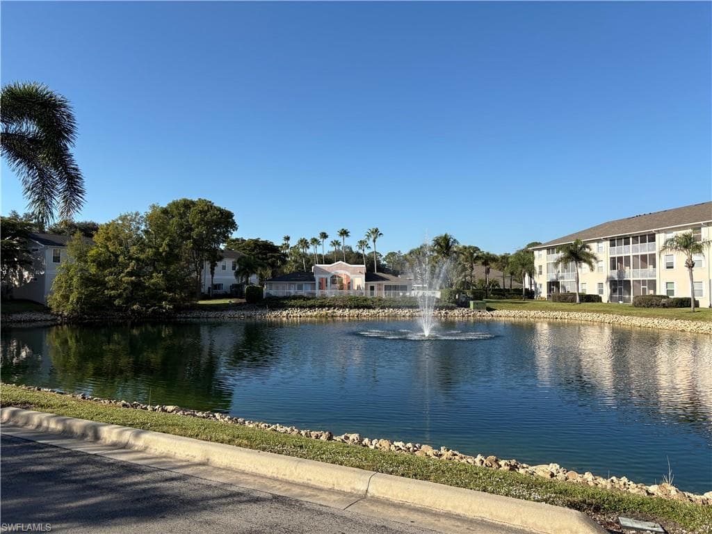 3269 Amanda LN # 2, NAPLES FL 34109-31