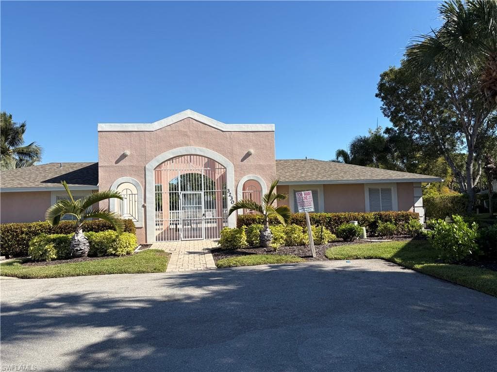 3269 Amanda LN # 2, NAPLES FL 34109-30