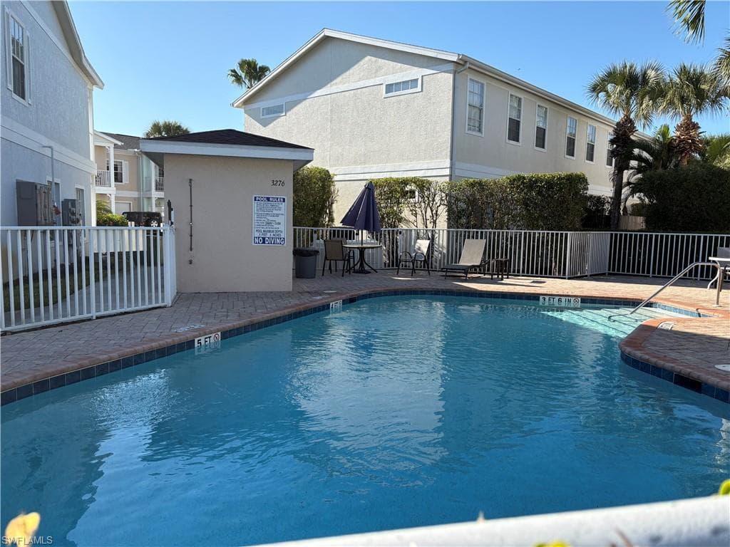 3269 Amanda LN # 2, NAPLES FL 34109-28
