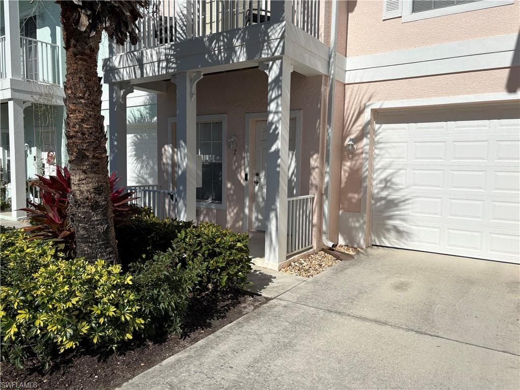 3269 Amanda LN # 2, NAPLES FL 34109-3