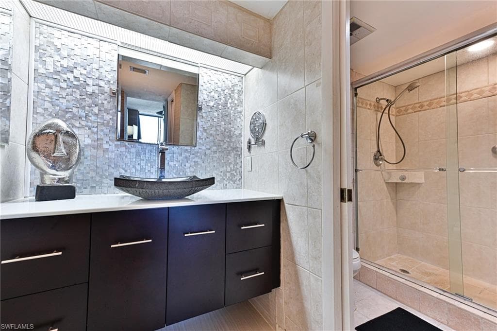 26131 Hickory BLVD # 4C, BONITA SPRINGS FL 34134-18