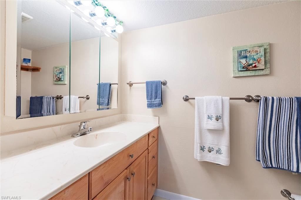 6832 Sandtrap DR # 2, FORT MYERS FL 33919-19