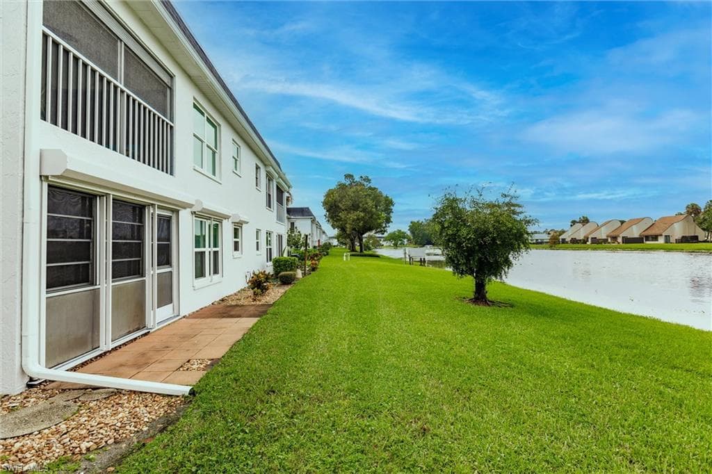 6832 Sandtrap DR # 2, FORT MYERS FL 33919-33