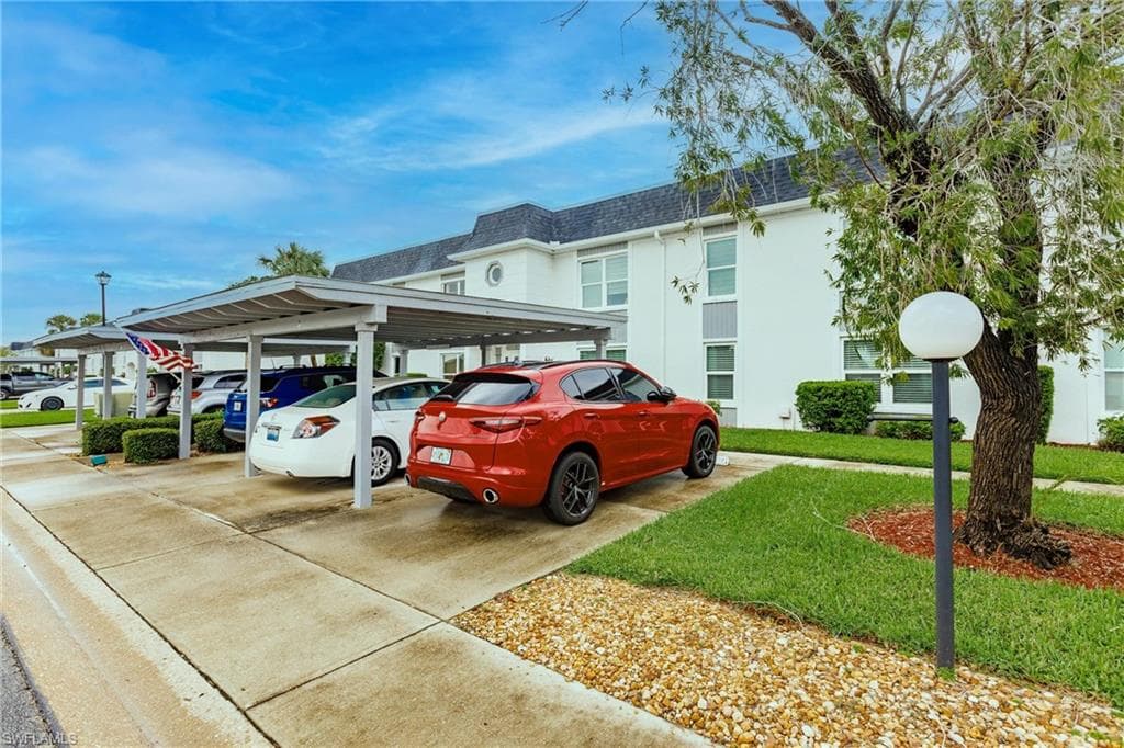 6832 Sandtrap DR # 2, FORT MYERS FL 33919-32