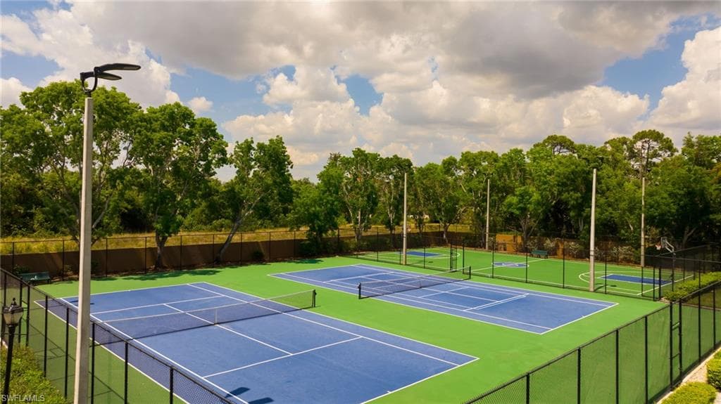 15871 Hampton View CT, FORT MYERS FL 33908-4