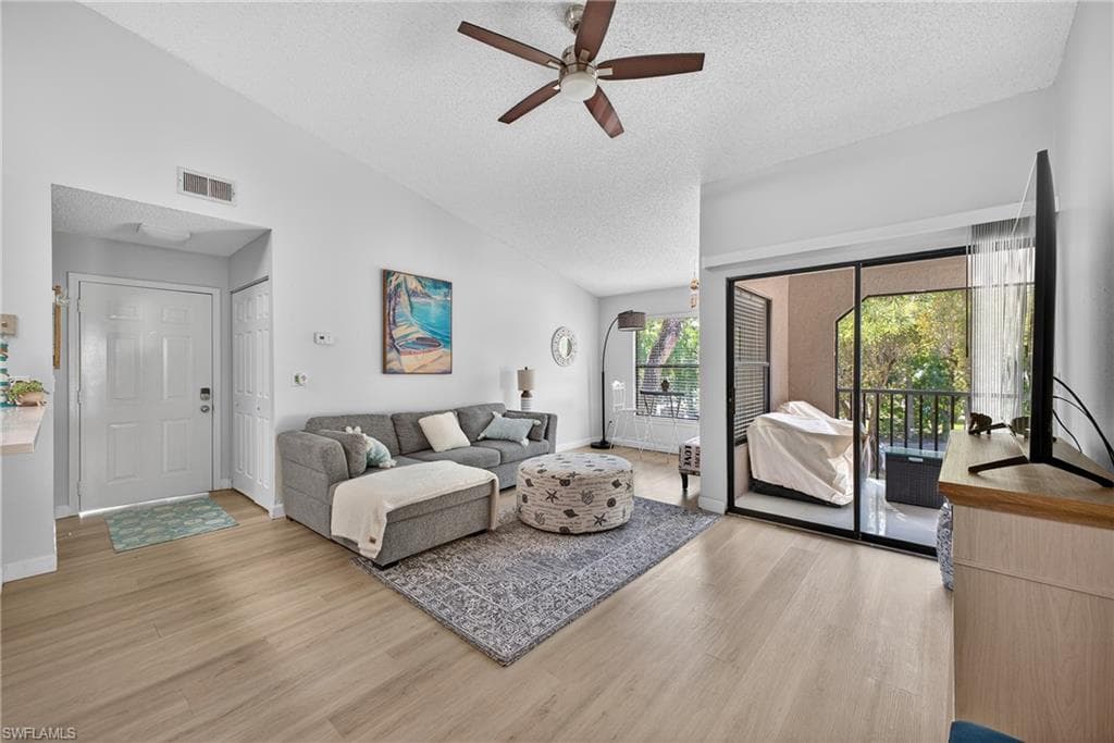 2166 Arbour Walk CIR # 2421, NAPLES FL 34109-1