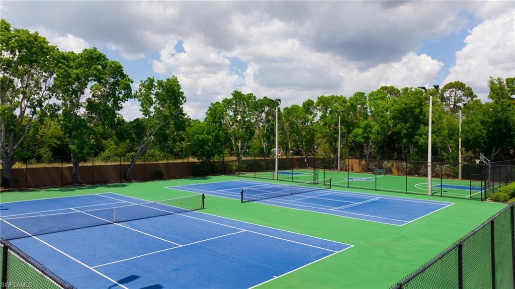 15860 Hampton View CT, FORT MYERS FL 33908-12