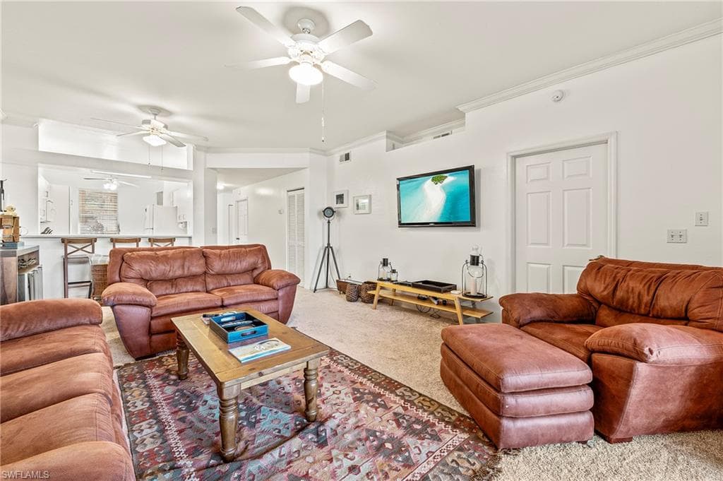 280 Robin Hood CIR # 101, NAPLES FL 34104-7