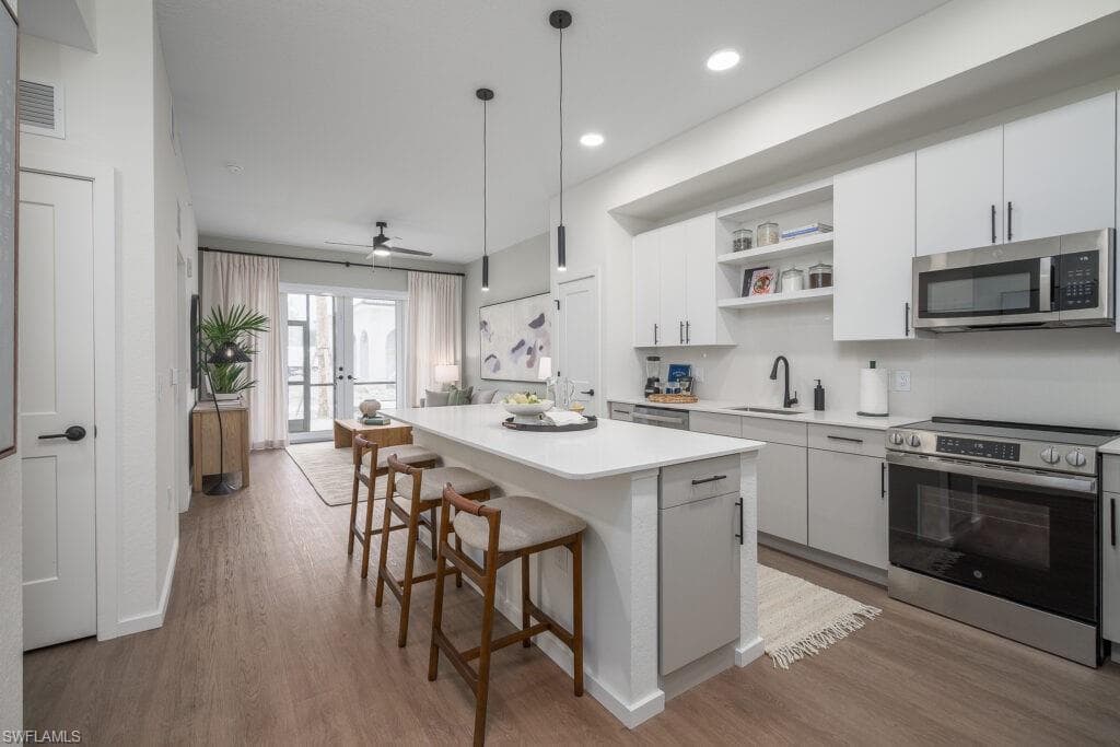 8552 Collier BLVD Tropea-4