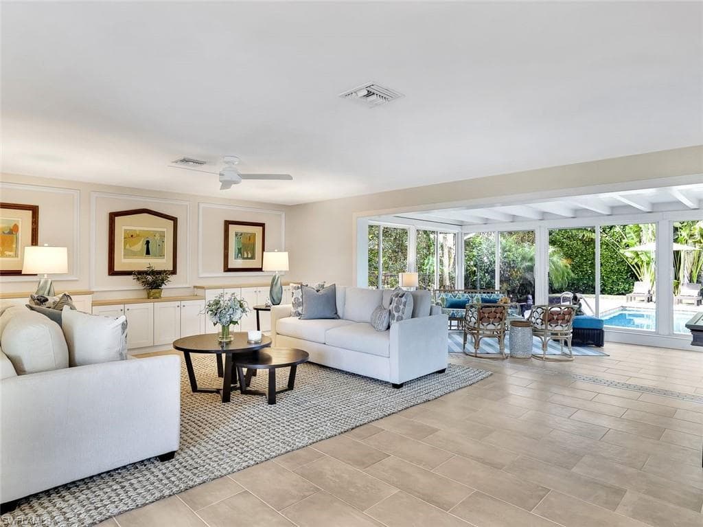 79 Burning Tree DR, NAPLES FL 34105-4