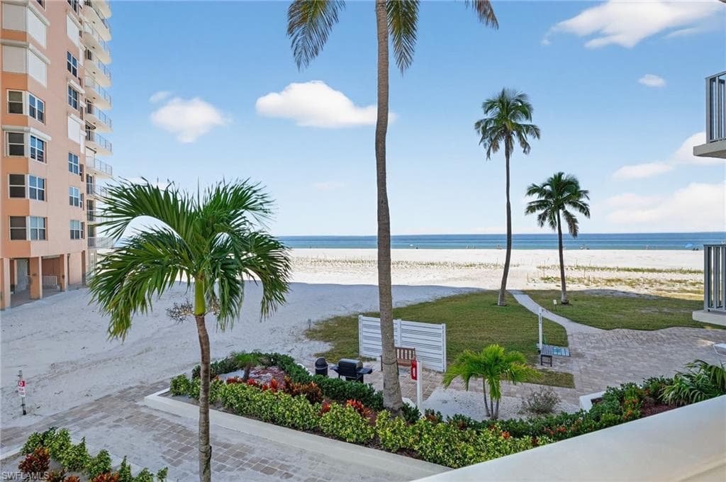 7360 Estero BLVD # 103, FORT MYERS BEACH FL 33931-30