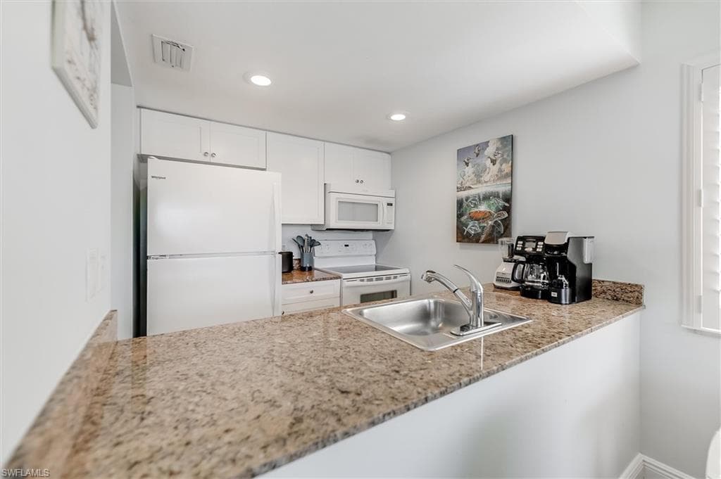 3224 Tennis Villas-28