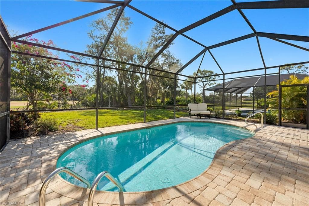 24929 Bay Cedar DR, BONITA SPRINGS FL 34134-25