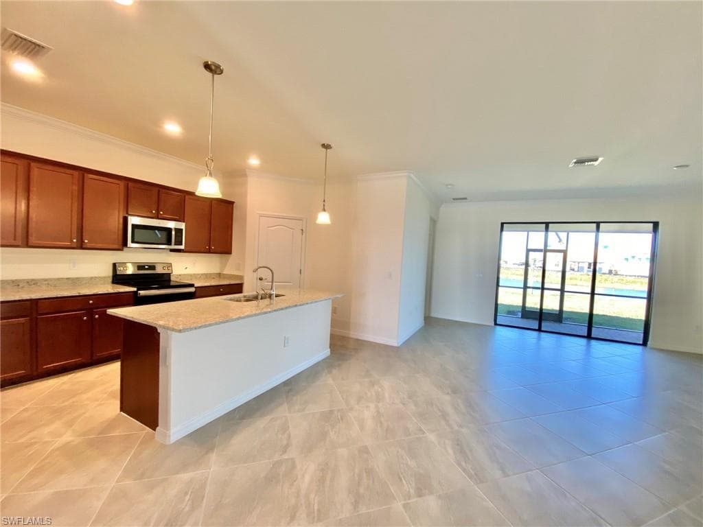 14561 Monrovia LN, FORT MYERS FL 33905-1