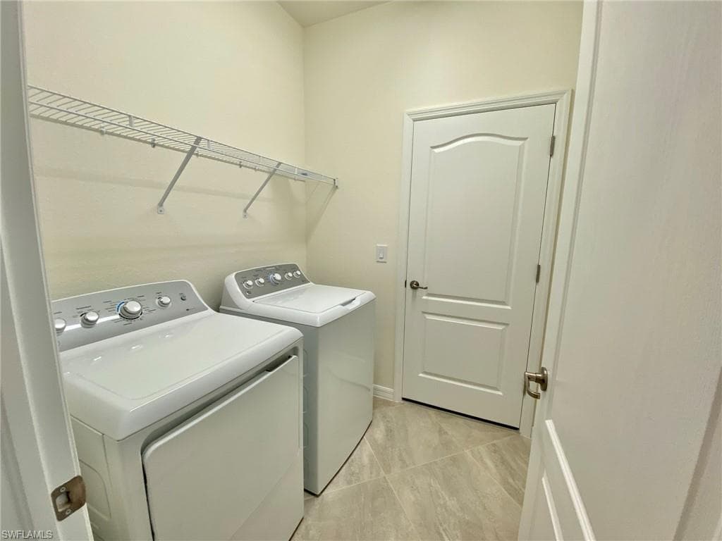 14561 Monrovia LN, FORT MYERS FL 33905-27
