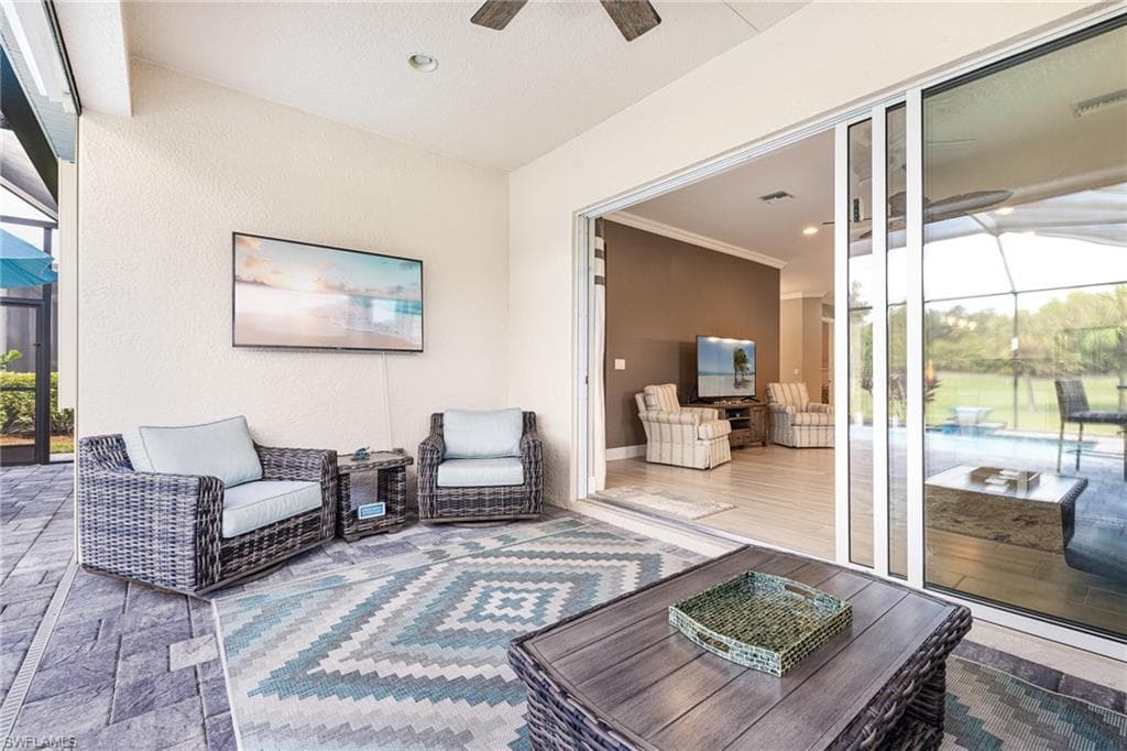 10386 Materita DR, FORT MYERS FL 33913-1