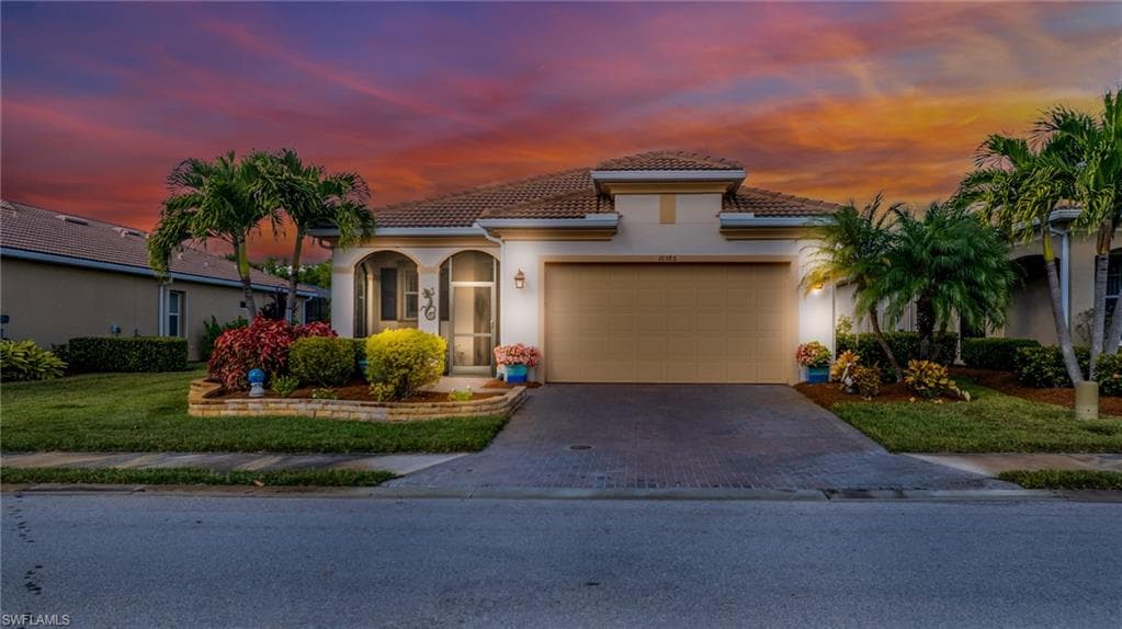 10386 Materita DR, FORT MYERS FL 33913-35