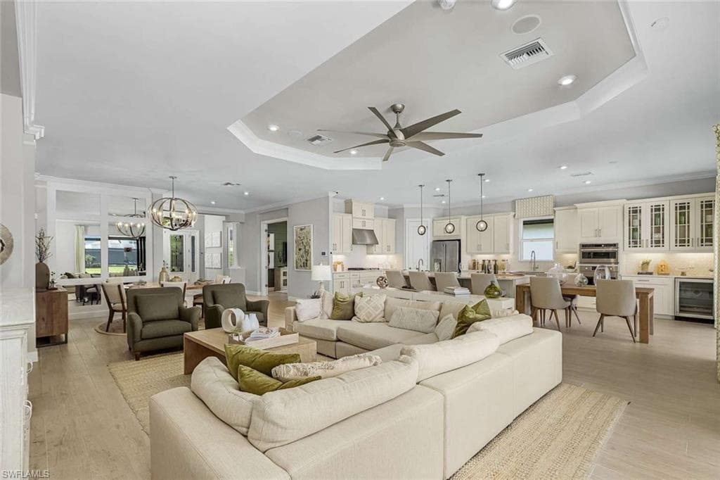 11591 Venetian Lagoon DR-6