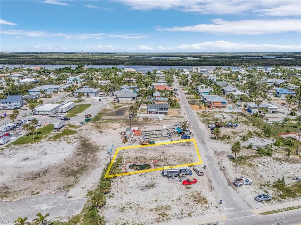 101-103 Andre Mar DR, FORT MYERS BEACH FL 33931-4