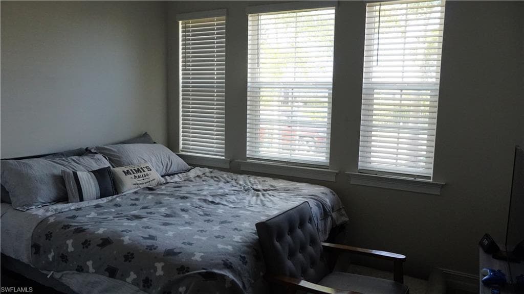 860 Heather Lake AVE, CAPE CORAL FL 33993-13