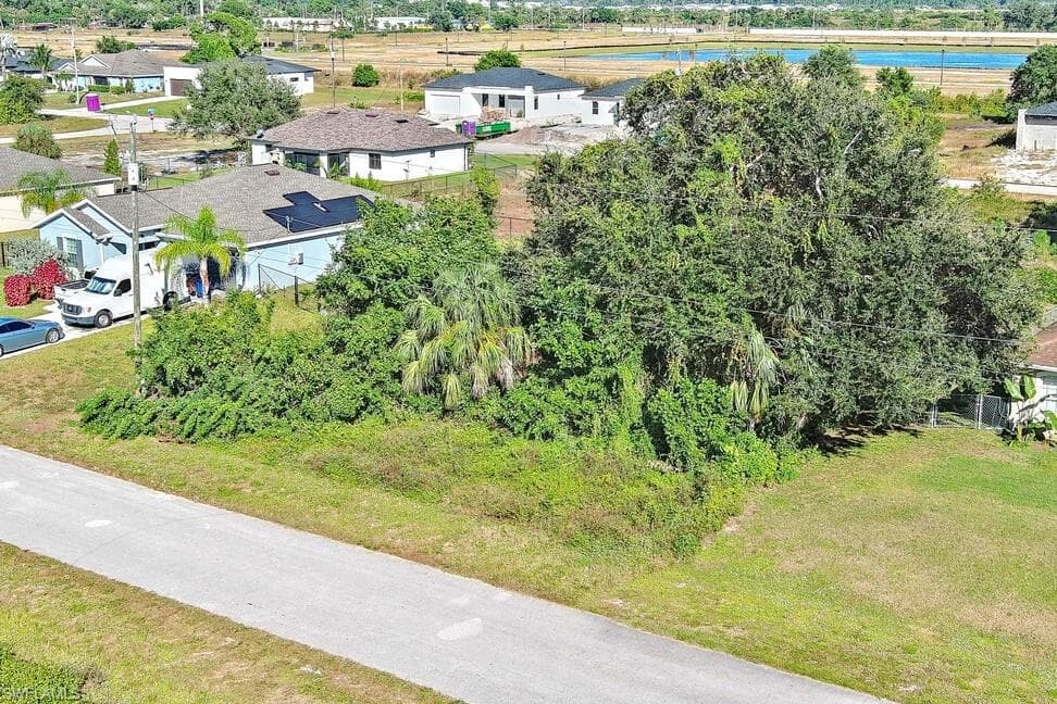 341 Ranchito AVE, LEHIGH ACRES FL 33974-4