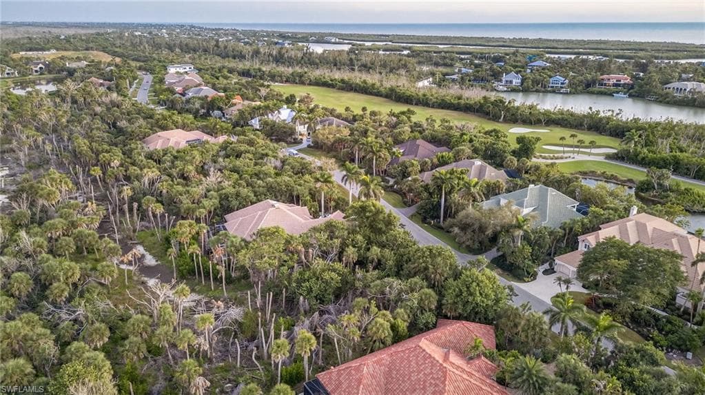 2372 Wulfert RD, SANIBEL FL 33957-9