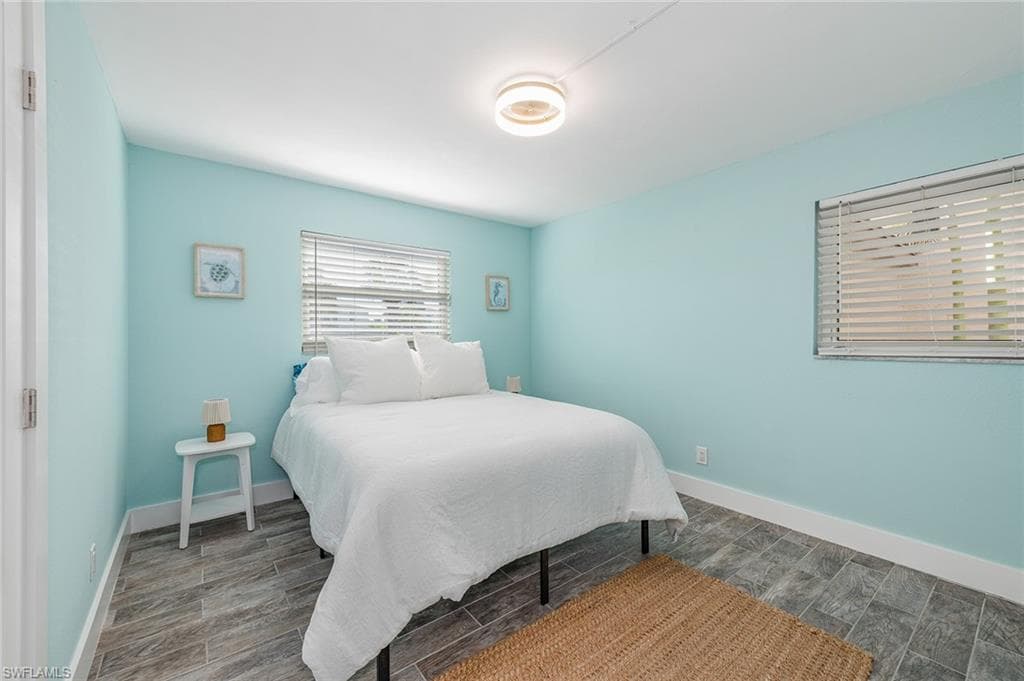 1549 Sandpiper ST # 49, NAPLES FL 34102-10