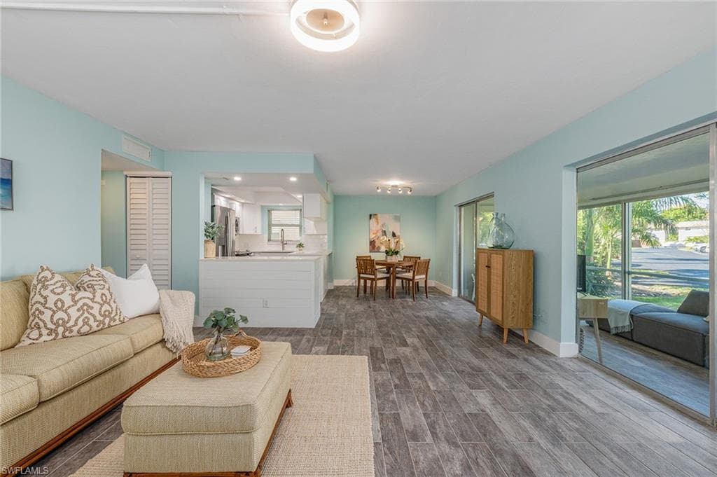 1549 Sandpiper ST # 49, NAPLES FL 34102-3