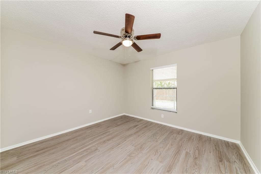 3286 Papaya RD, VENICE FL 34293-12