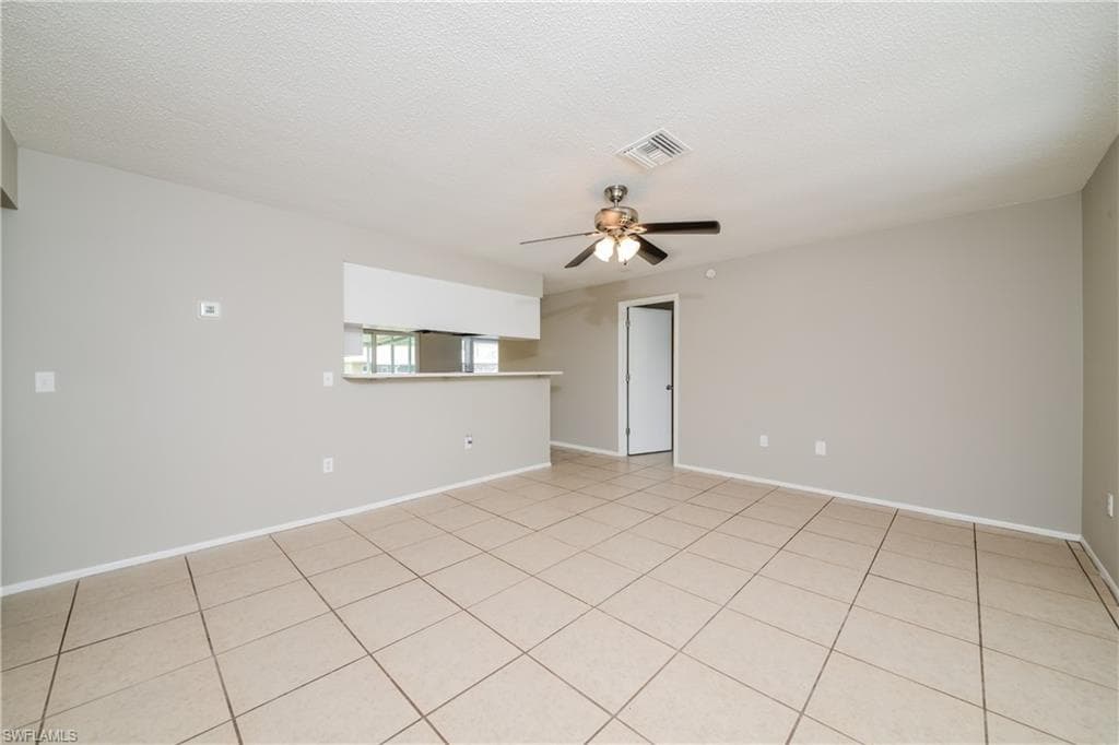 3286 Papaya RD, VENICE FL 34293-2