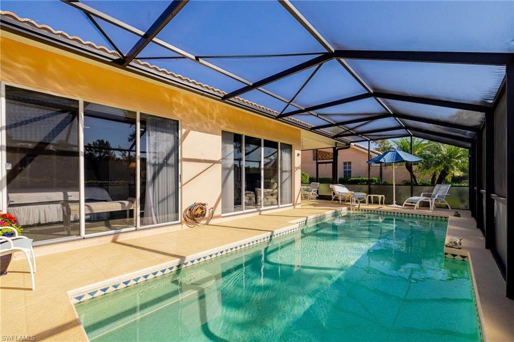 13580 Southampton DR, BONITA SPRINGS FL 34135-5