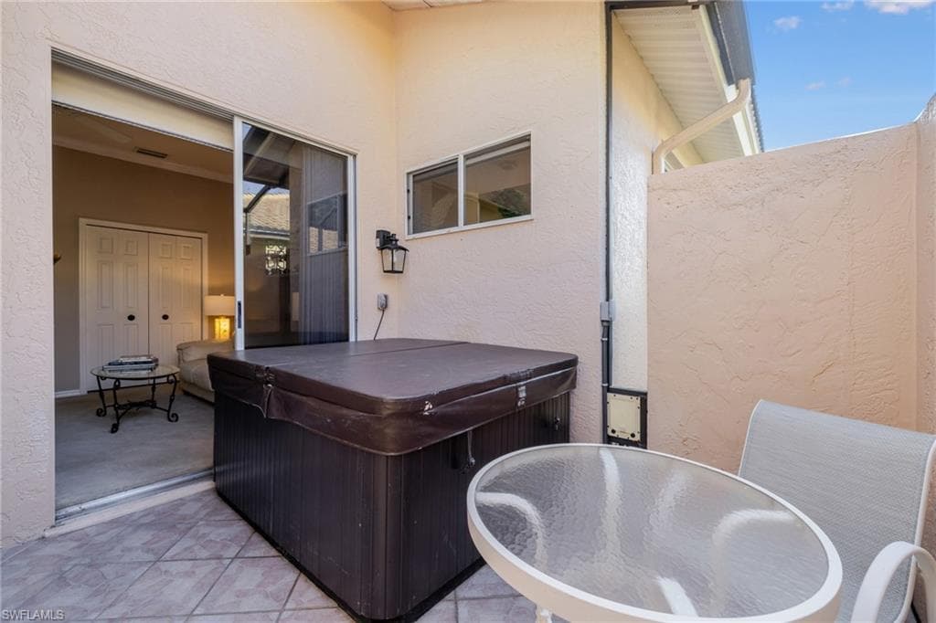 13580 Southampton DR, BONITA SPRINGS FL 34135-27