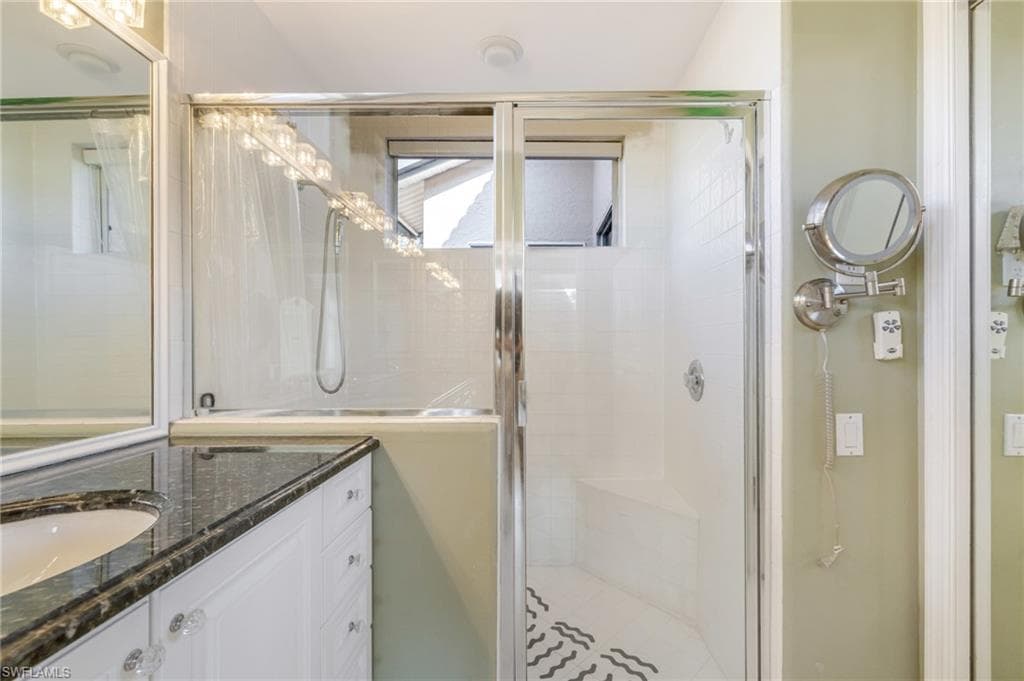 13580 Southampton DR, BONITA SPRINGS FL 34135-18