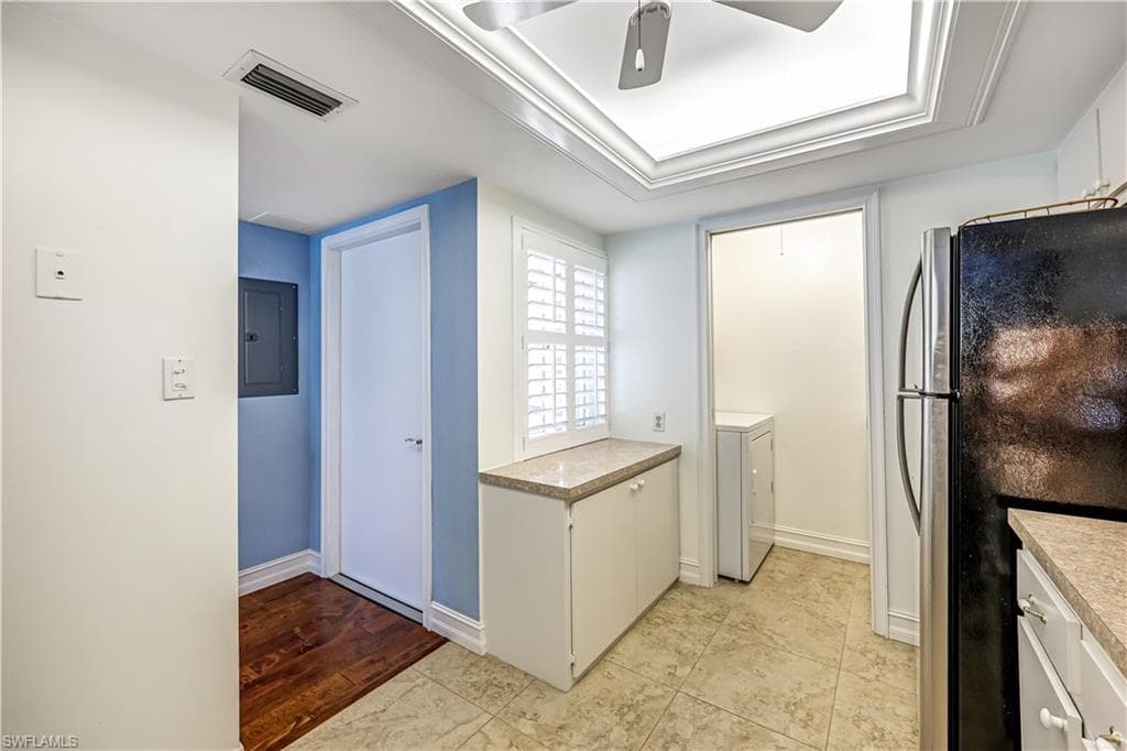 25808 Cockleshell DR # 211, BONITA SPRINGS FL 34135-12