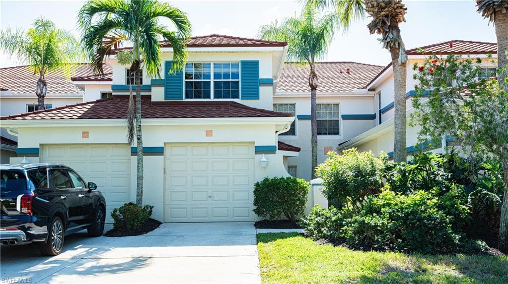 10711 Crooked River RD # 202, ESTERO FL 34135-23