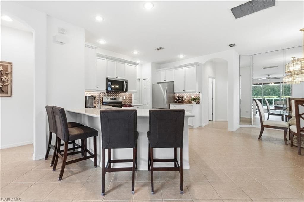 10521 Diamante WAY, FORT MYERS FL 33913-8