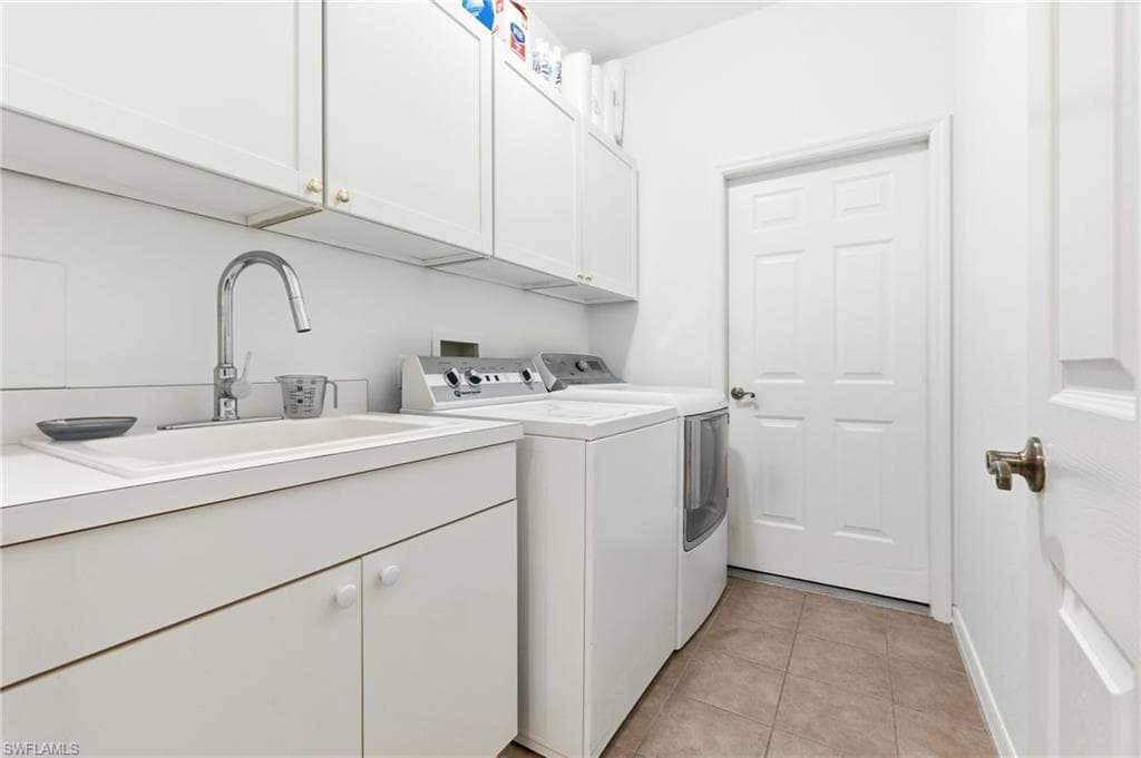 10521 Diamante WAY, FORT MYERS FL 33913-18