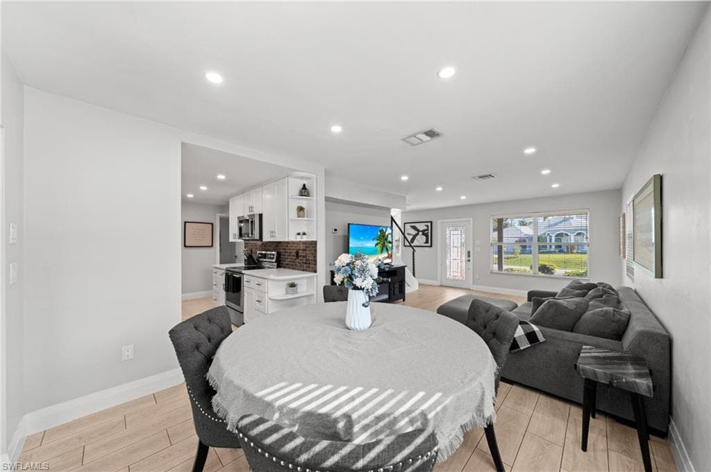 9009 Cypress DR S, FORT MYERS FL 33967-4